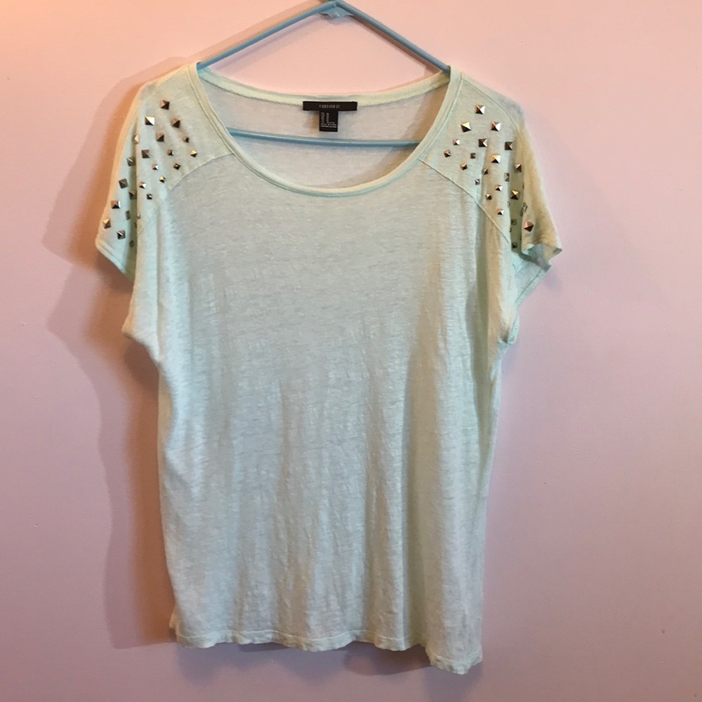 Forever 21 Woman’s Top